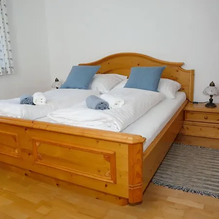 Haus Alexander Holiday home *