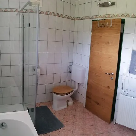 Haus Alexander *