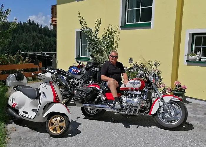 Haus Alexander 펜션 *